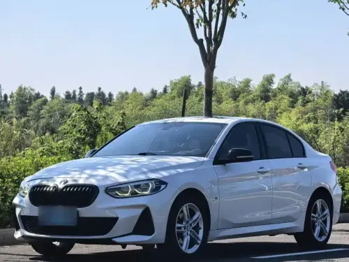 BMW 1-Series, 2021