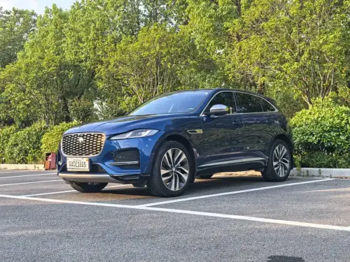 Jaguar F-PACE, 2023