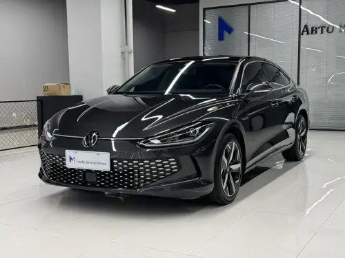 Volkswagen Lamando, 2023