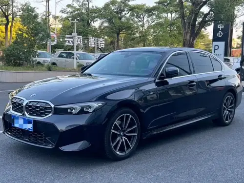 BMW 3-Series, 2026