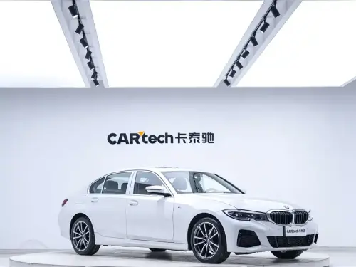 BMW 3-Series, 2021