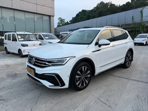 Volkswagen Tiguan, 2024