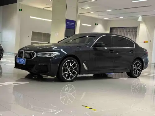 BMW 5-Series, 2024