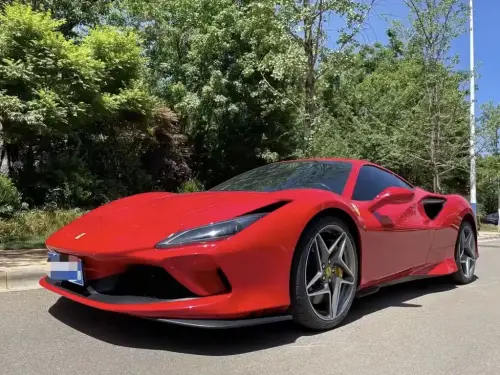 Ferrari F8, 2021