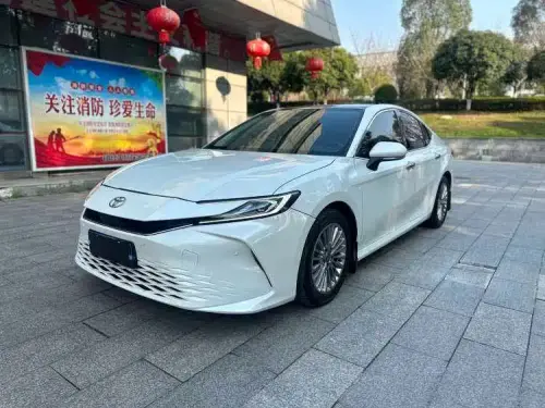 Toyota Camry, 2024