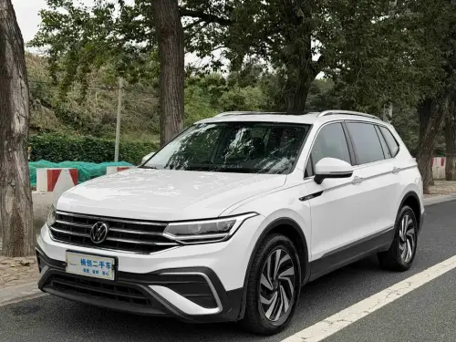 Volkswagen Tiguan, 2023