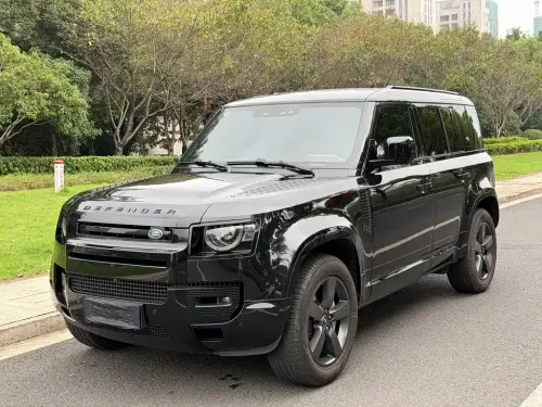 Land Rover Defender, 2024