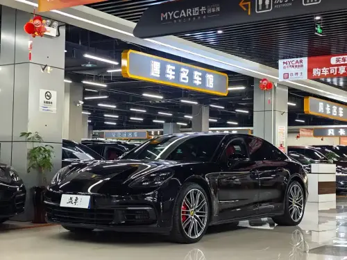 Porsche Panamera, 2020