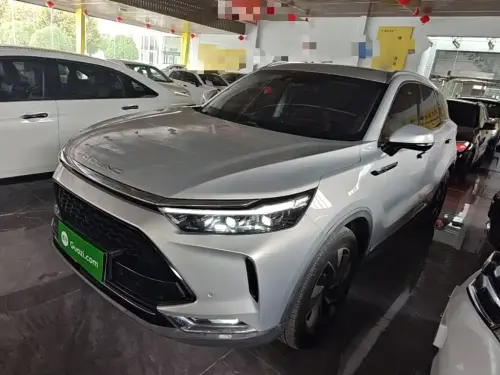 BAIC X7, 2021