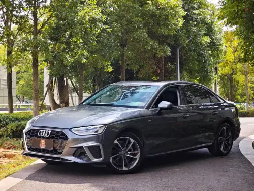 Audi A4, 2021