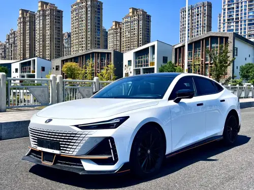 Changan UNI-V, 2022