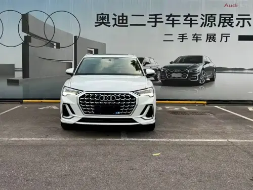 Audi Q3, 2025
