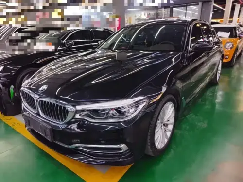 BMW 5-Series, 2020