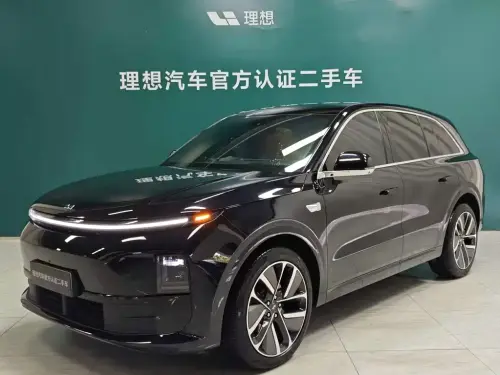 Li Auto L6, 2025