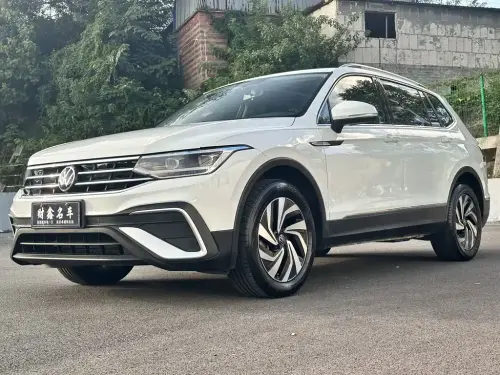 Volkswagen Tiguan, 2023