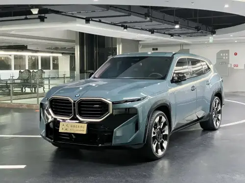BMW XM, 2024