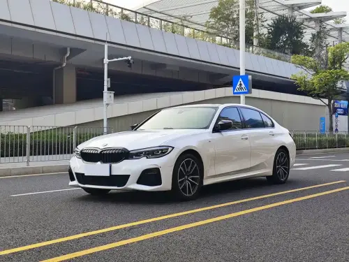 BMW 3-Series, 2021
