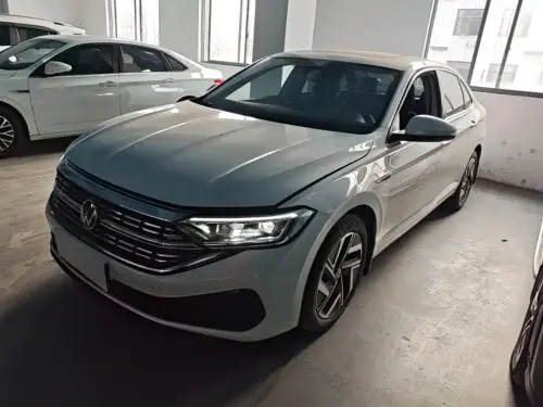 Volkswagen Sagitar, 2023
