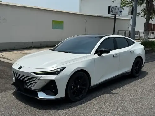 Changan UNI-V, 2023