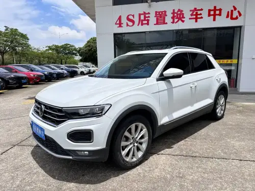 Volkswagen T-Roc, 2022