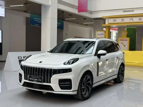 Lynk & Co 09, 2022