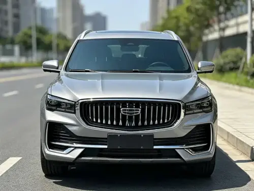 Geely Xingyue L, 2025