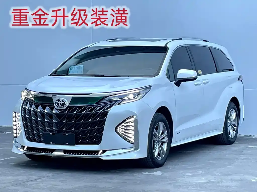 Toyota 赛那SIENNA, 2024