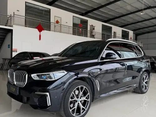 BMW X5, 2023
