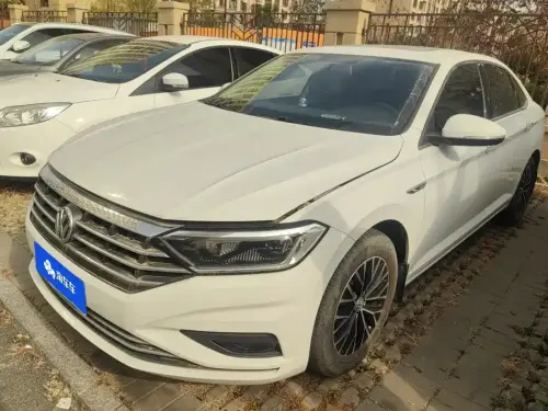 Volkswagen Sagitar, 2020