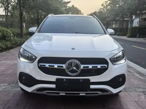 Mercedes-Benz GLA-Class, 2021