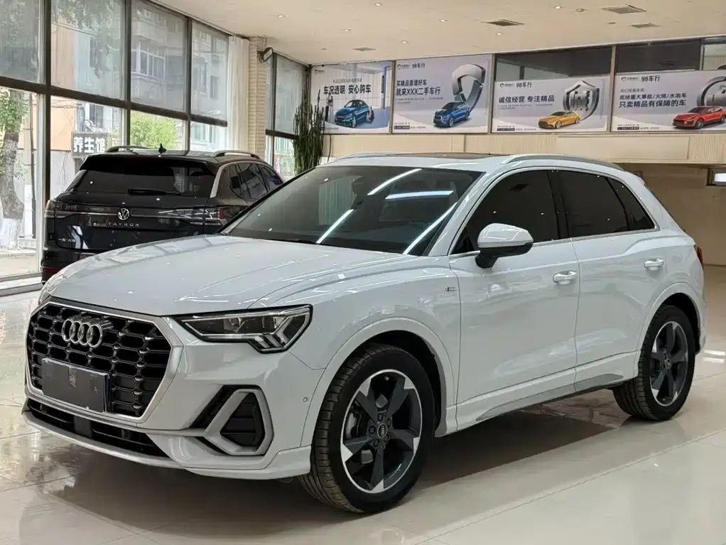 Audi 奥迪Q3, 2023