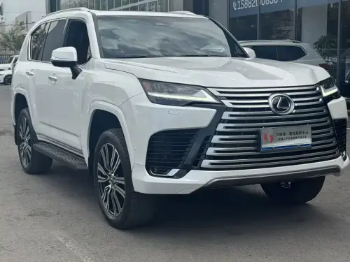Lexus LX, 2025