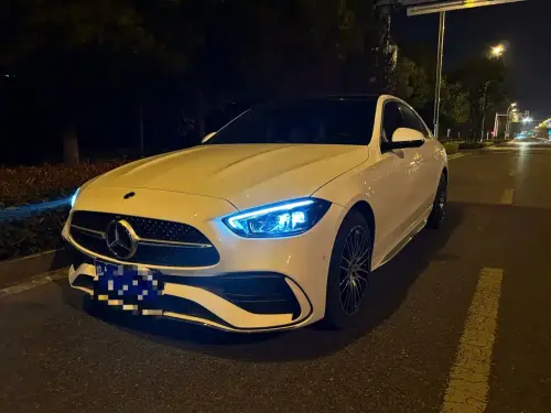 Mercedes-Benz C-Class, 2025