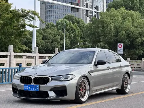 BMW 5-Series M, 2020