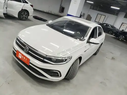 Volkswagen Bora, 2024