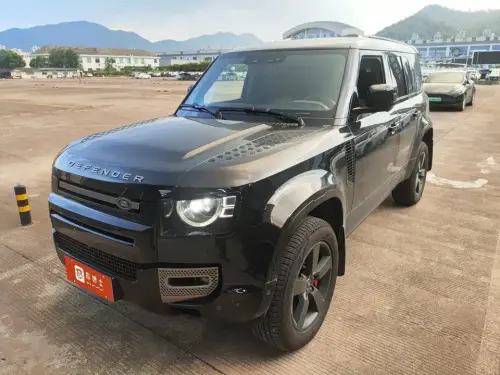 Land Rover Defender, 2023