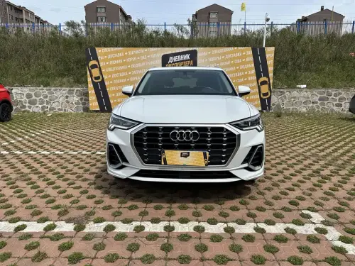 Audi Q3, 2022