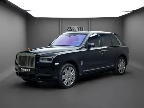 Rolls-Royce Cullinan, 2021