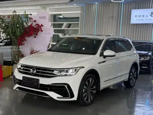 Volkswagen Tiguan, 2024