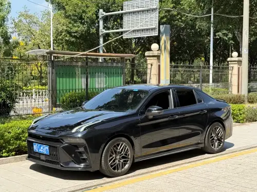 Lynk & Co 03, 2023