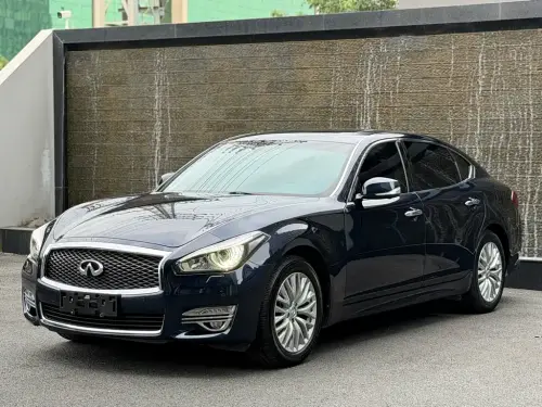 Infiniti Q70, 2020