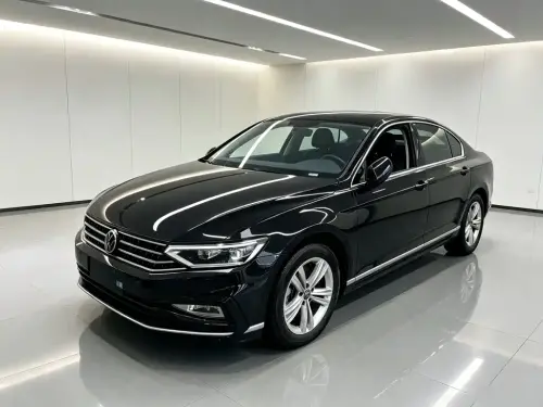 Volkswagen Magotan, 2025