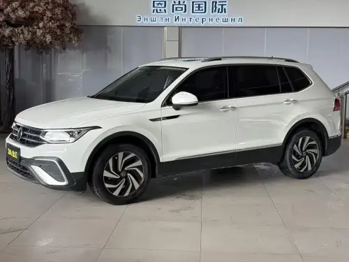 Volkswagen Tiguan, 2022