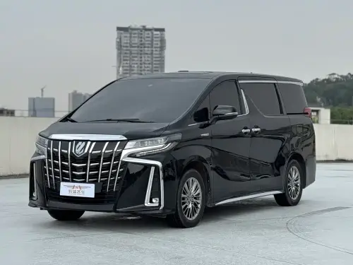 Toyota Alphard, 2022