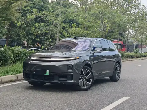 Li Auto L7, 2025