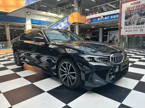 BMW 3-Series, 2023