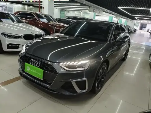 Audi A4, 2022
