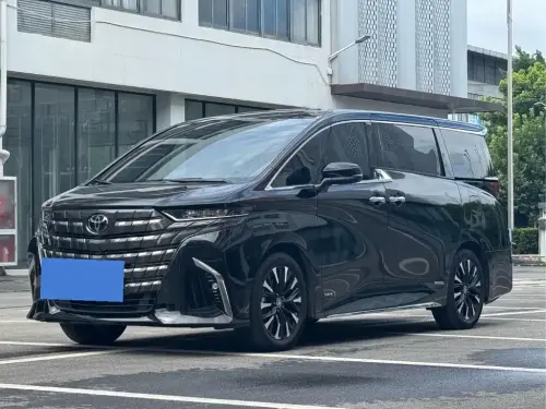 Toyota Alphard, 2024