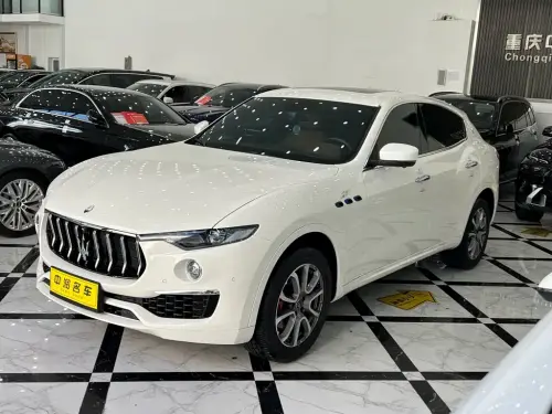 Maserati Levante, 2022
