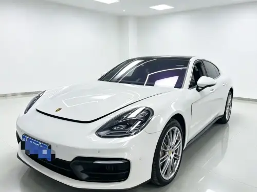 Porsche Panamera, 2022